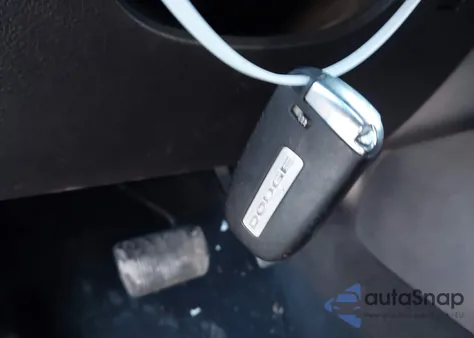 2020 Dodge Journey Se Value z USA, uszkodzony, nr VIN 3C4PDCAB1LT267997